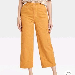 Universal Thread High Rise Utility Cargo Pants Yellow Women's Size 4